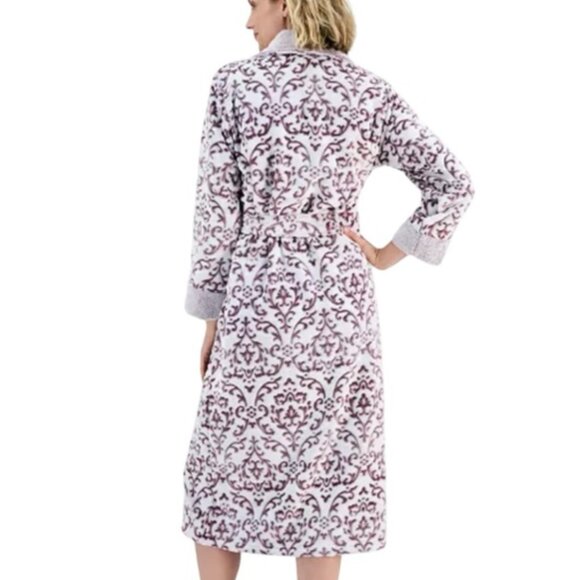 NWT Charter Club Super Soft Floral Scroll Plush Robe Gray & Cream Women's XS/S - Picture 2 of 14
